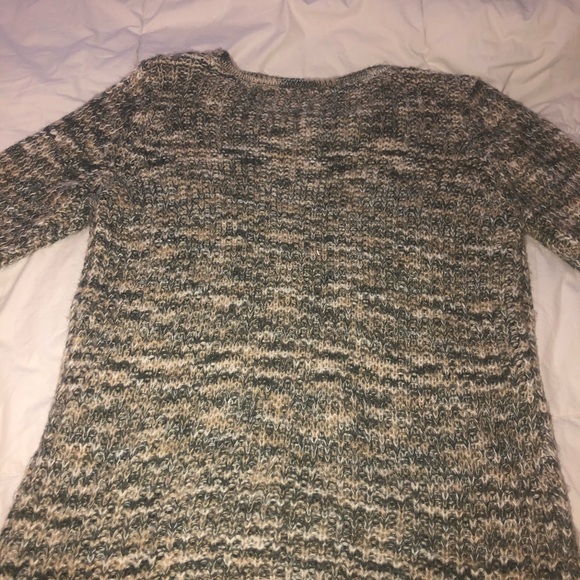 Xhilaration knitted sweater in medium - Picture 5 of 6